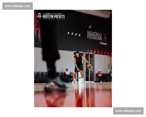 弹跳值 99 登峰！火箭晒照庆阿门，天赋直追詹姆斯